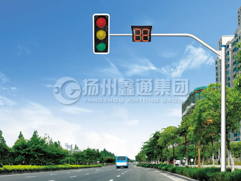 XHDG-010，彎臂信號燈桿，臨沂信號燈桿